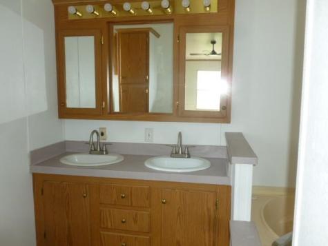 36 East Street Tiffin IA 52340