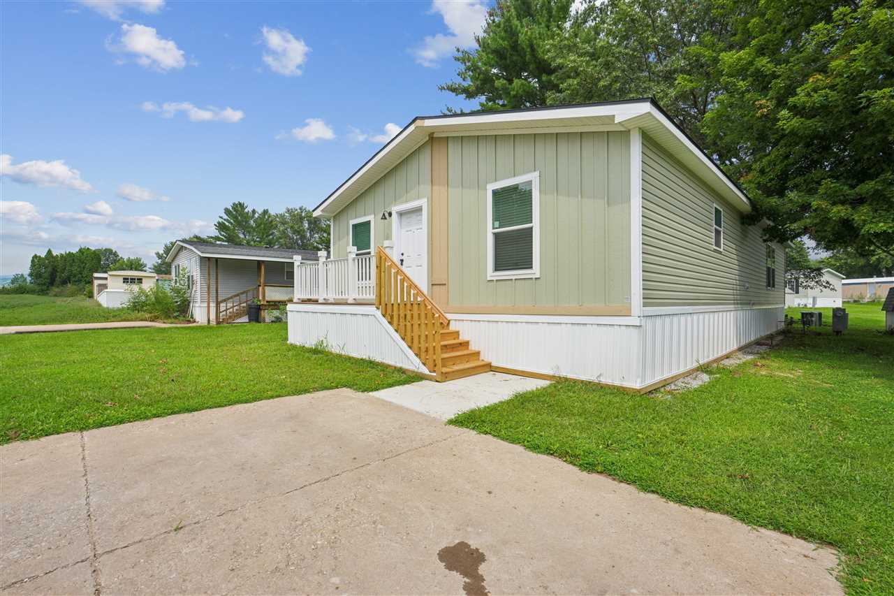 3701 2nd St Lot 36 Coralville IA 52241