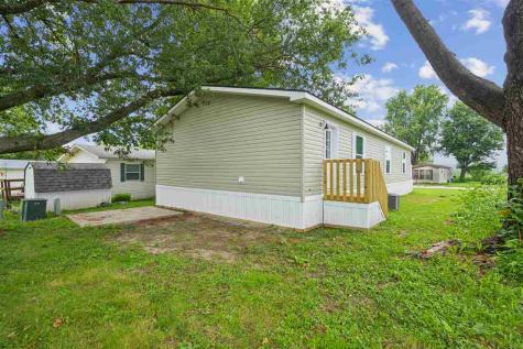3701 2nd St Lot 36 Coralville IA 52241