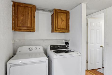 10 Erobi Lane Iowa City IA 52240