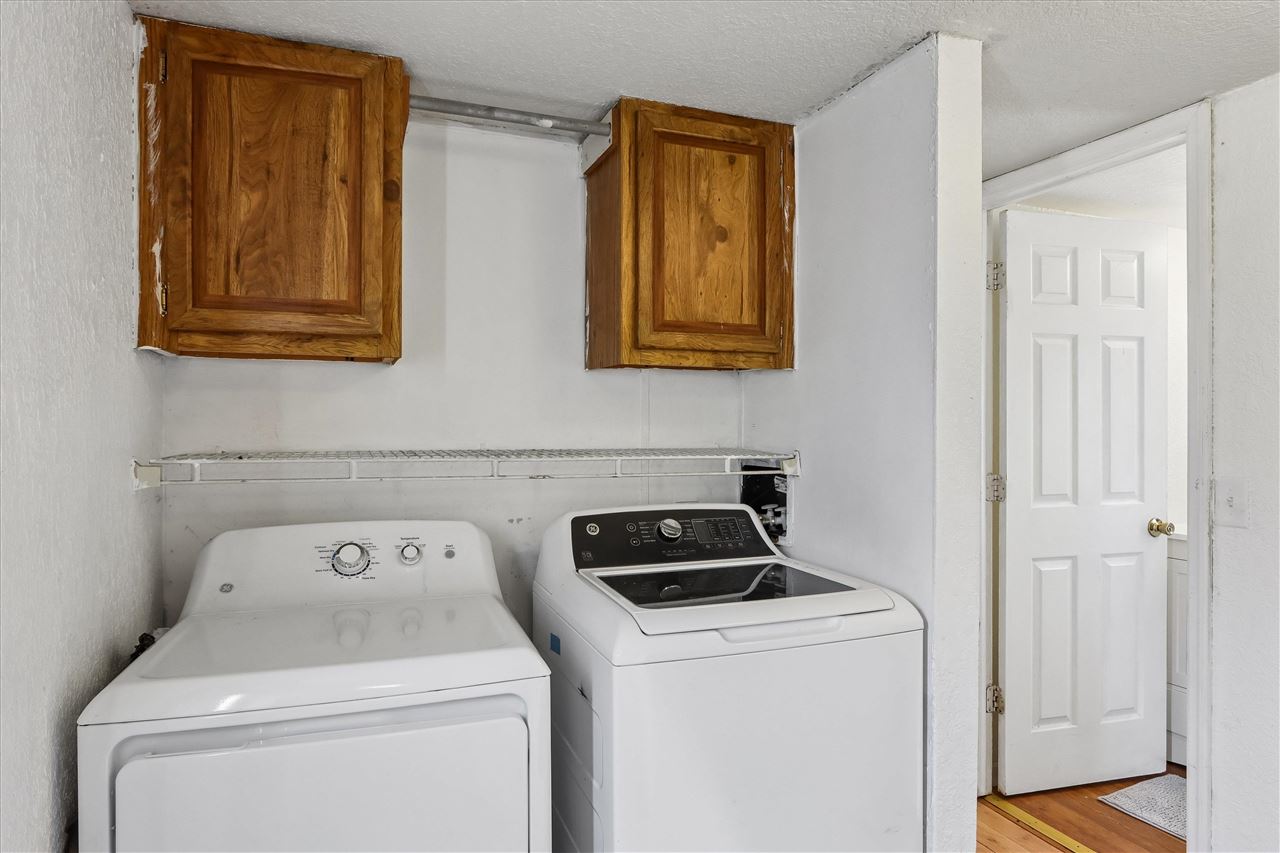10 Erobi Lane Iowa City IA 52240