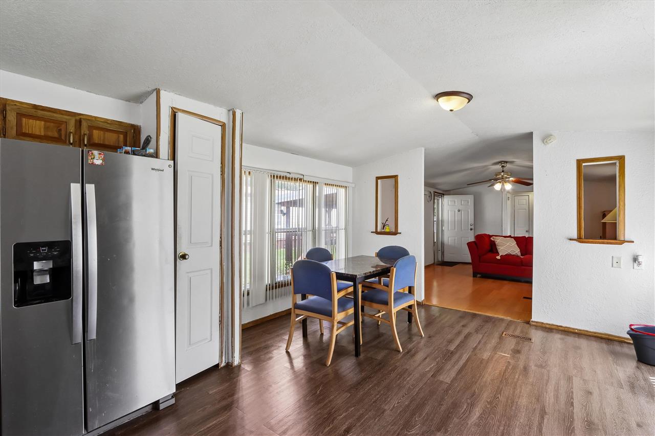 10 Erobi Lane Iowa City IA 52240