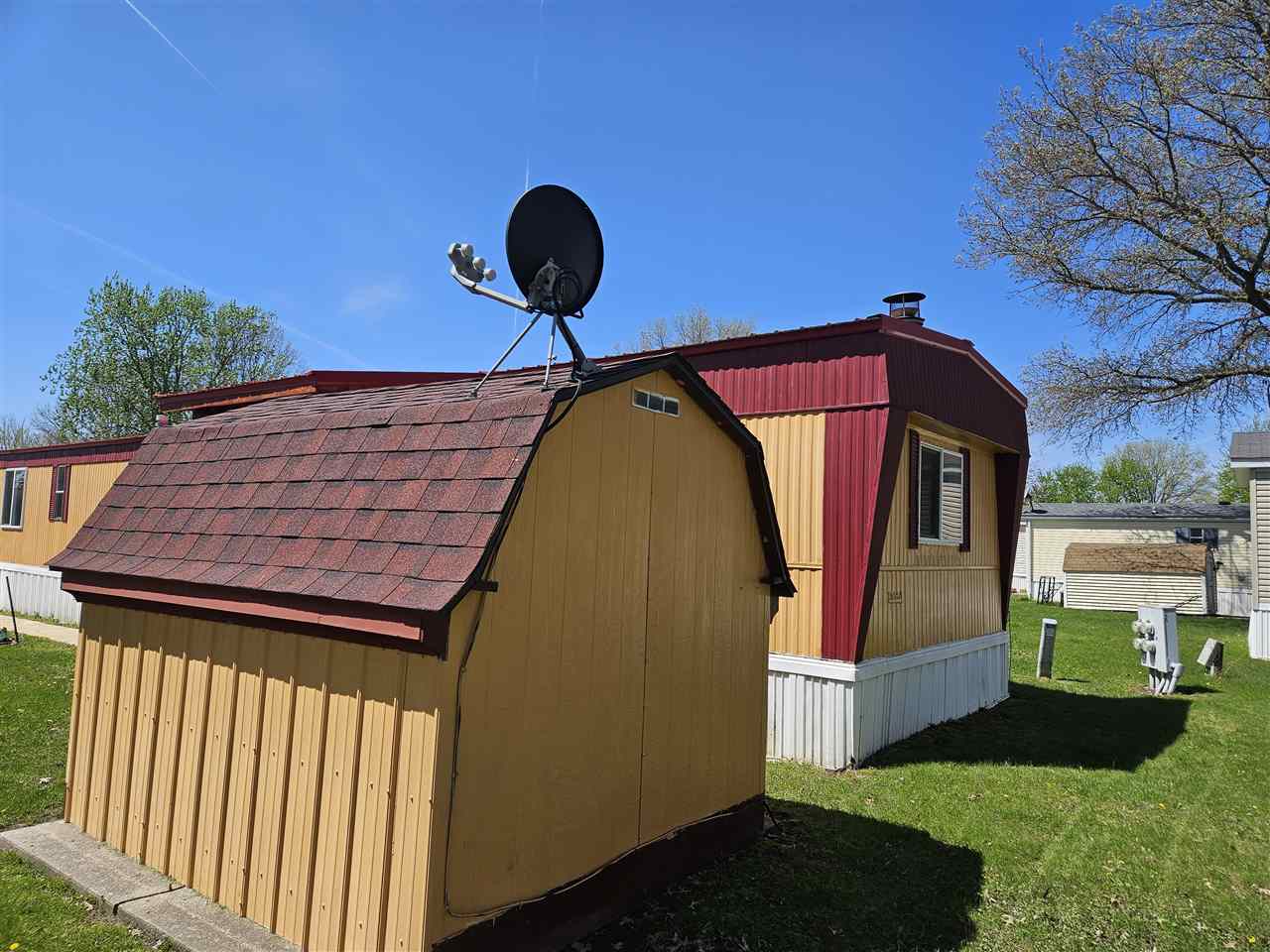 2100 Scott Boulevard Lot 89 Iowa City IA 52240