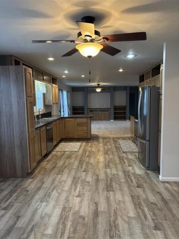 104 N Park Drive Lone Tree IA 52755