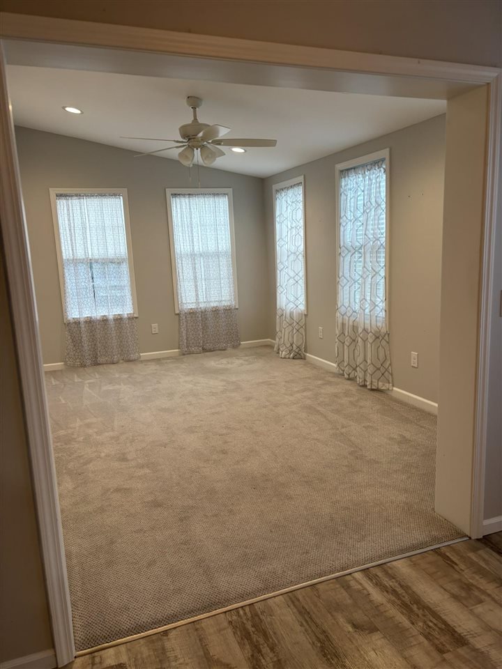 104 N Park Drive Lone Tree IA 52755