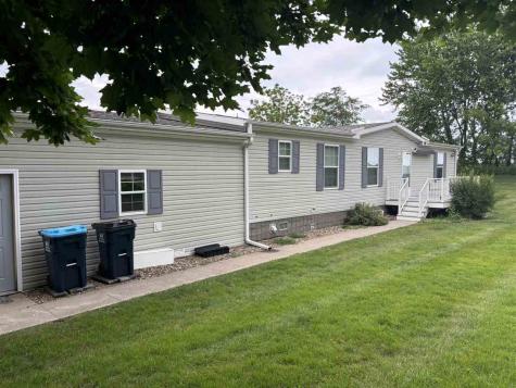 104 N Park Drive Lone Tree IA 52755