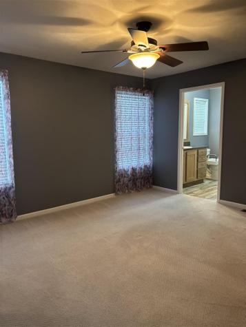 104 N Park Drive Lone Tree IA 52755