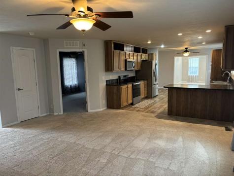104 N Park Drive Lone Tree IA 52755