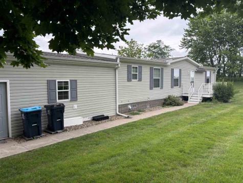 104 N Park Drive Lone Tree IA 52755