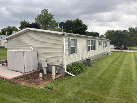 104 N Park Drive Lone Tree IA 52755