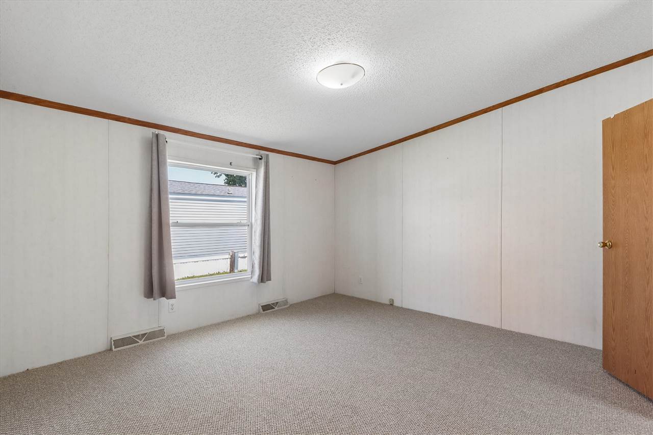 171 Golfview Court North Liberty IA 52317
