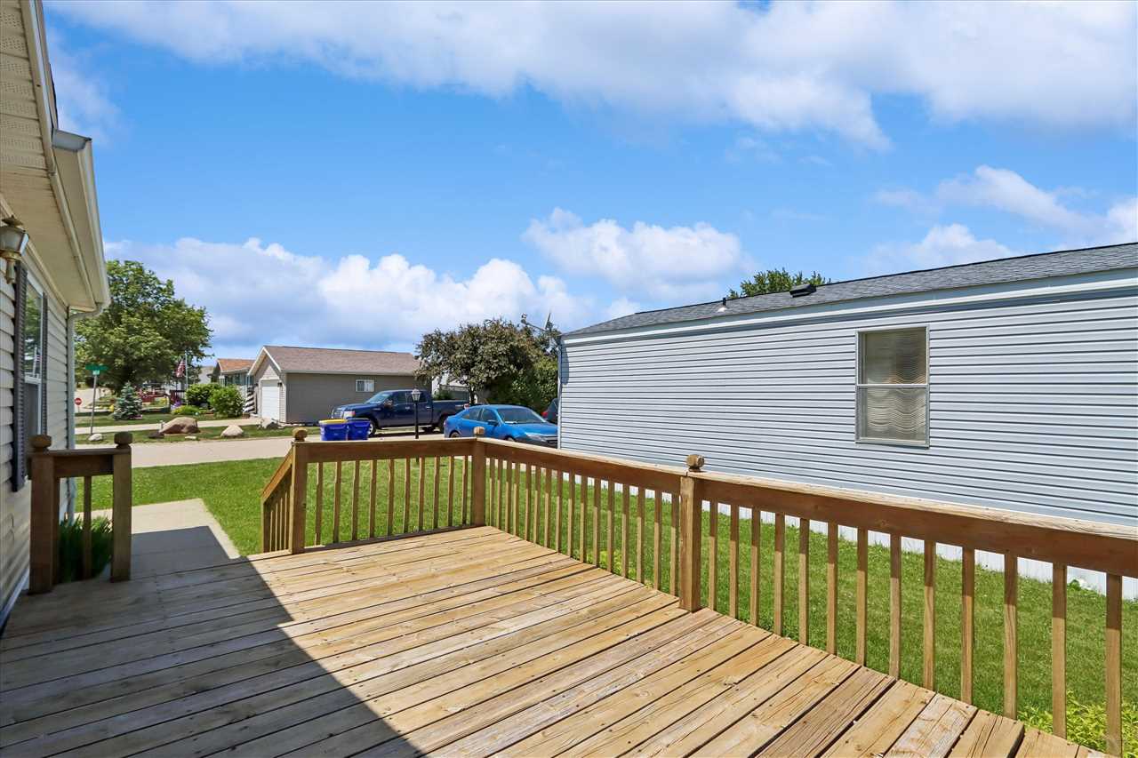 171 Golfview Court North Liberty IA 52317