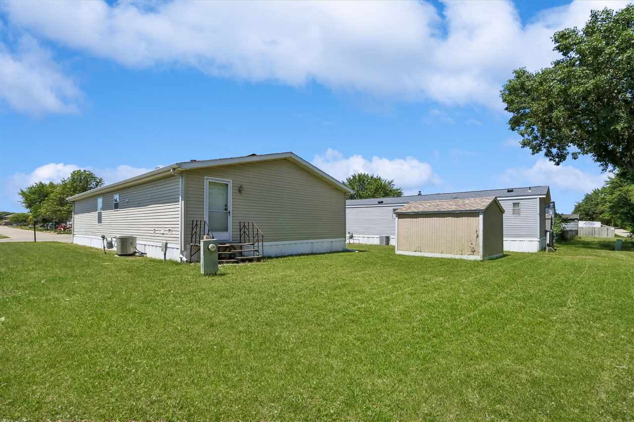 171 Golfview Court North Liberty IA 52317