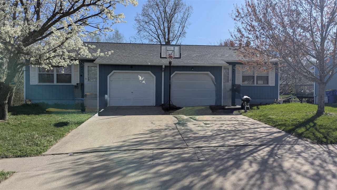 445/447 Heritage Place North Liberty IA 52317