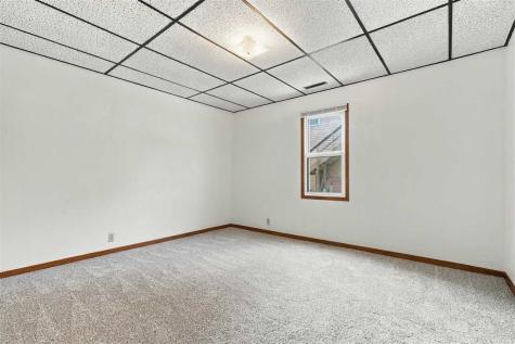 309 E 2nd Street Washington IA 52353