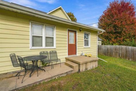 309 E 2nd Street Washington IA 52353