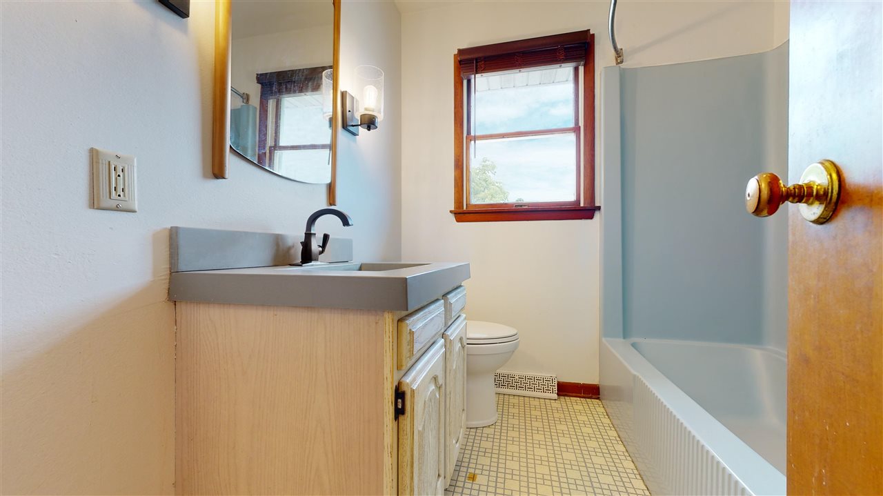 1800 W Benton Street Iowa City IA 52246