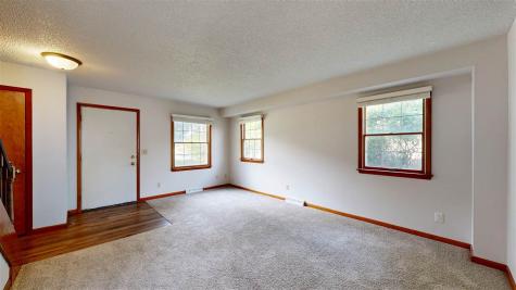 1800 W Benton Street Iowa City IA 52246