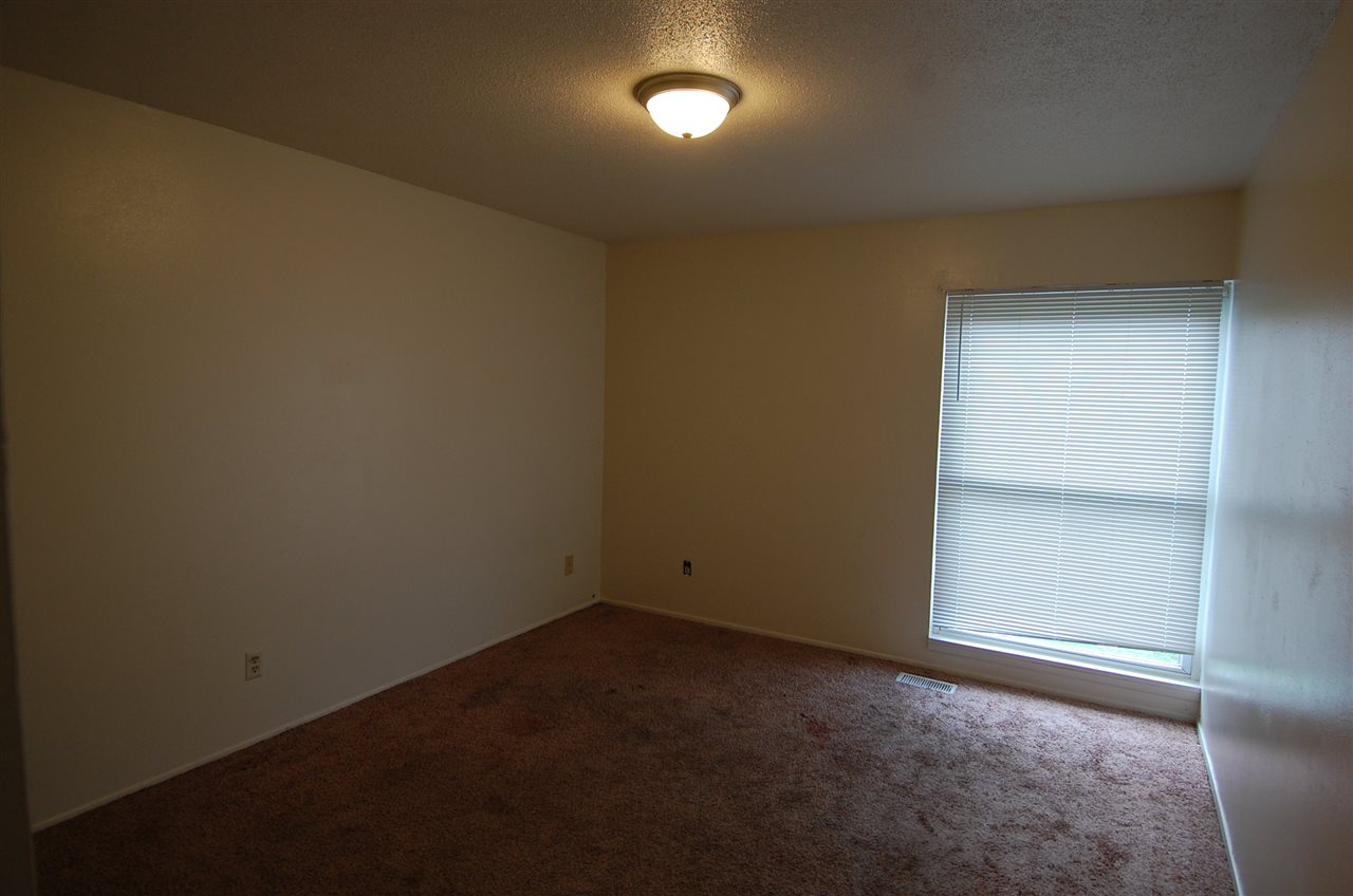 1100 Arthur Street Iowa City IA 52240