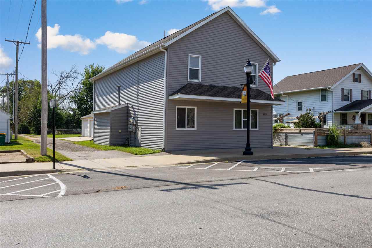 1550 Dows Street Ely IA 52227-9808