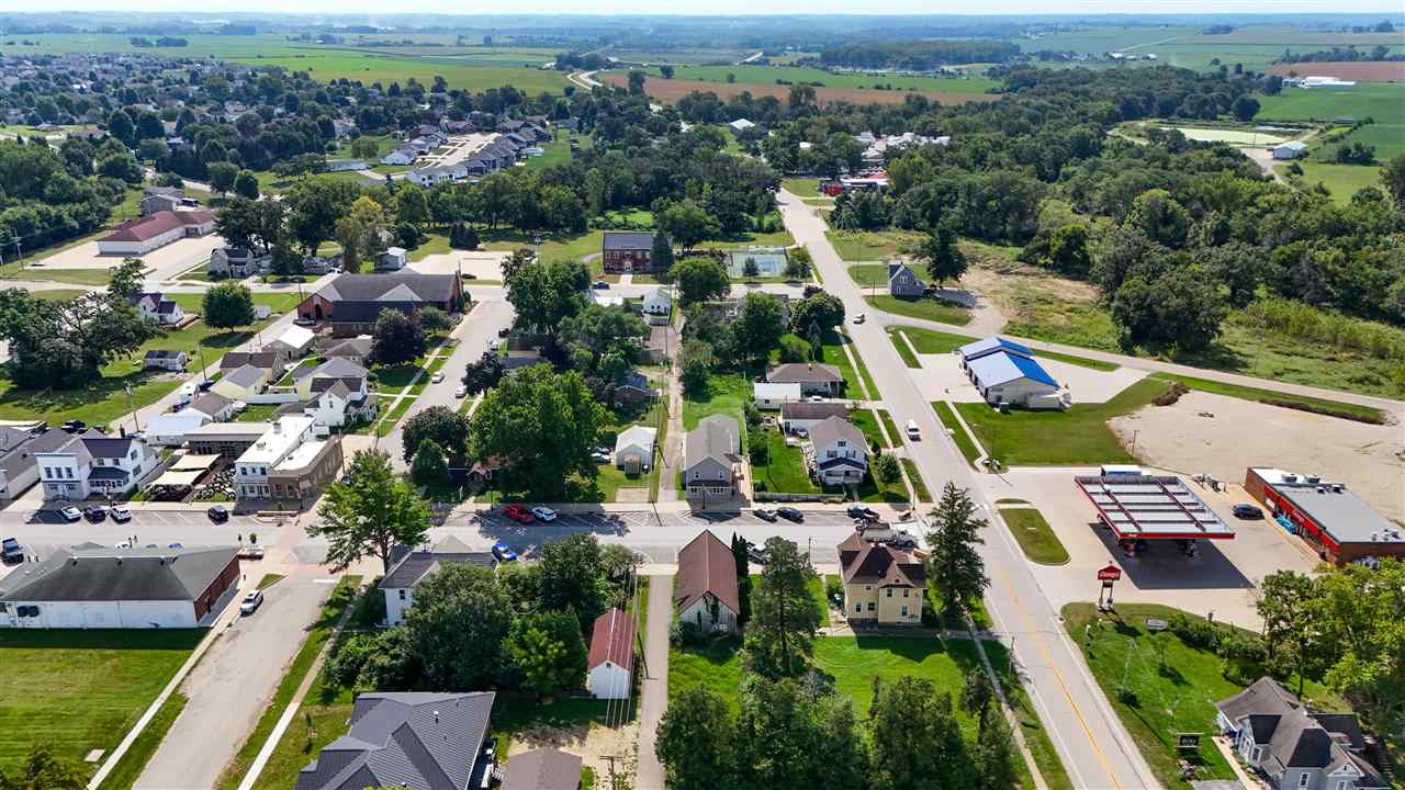 1550 Dows Street Ely IA 52227-9808