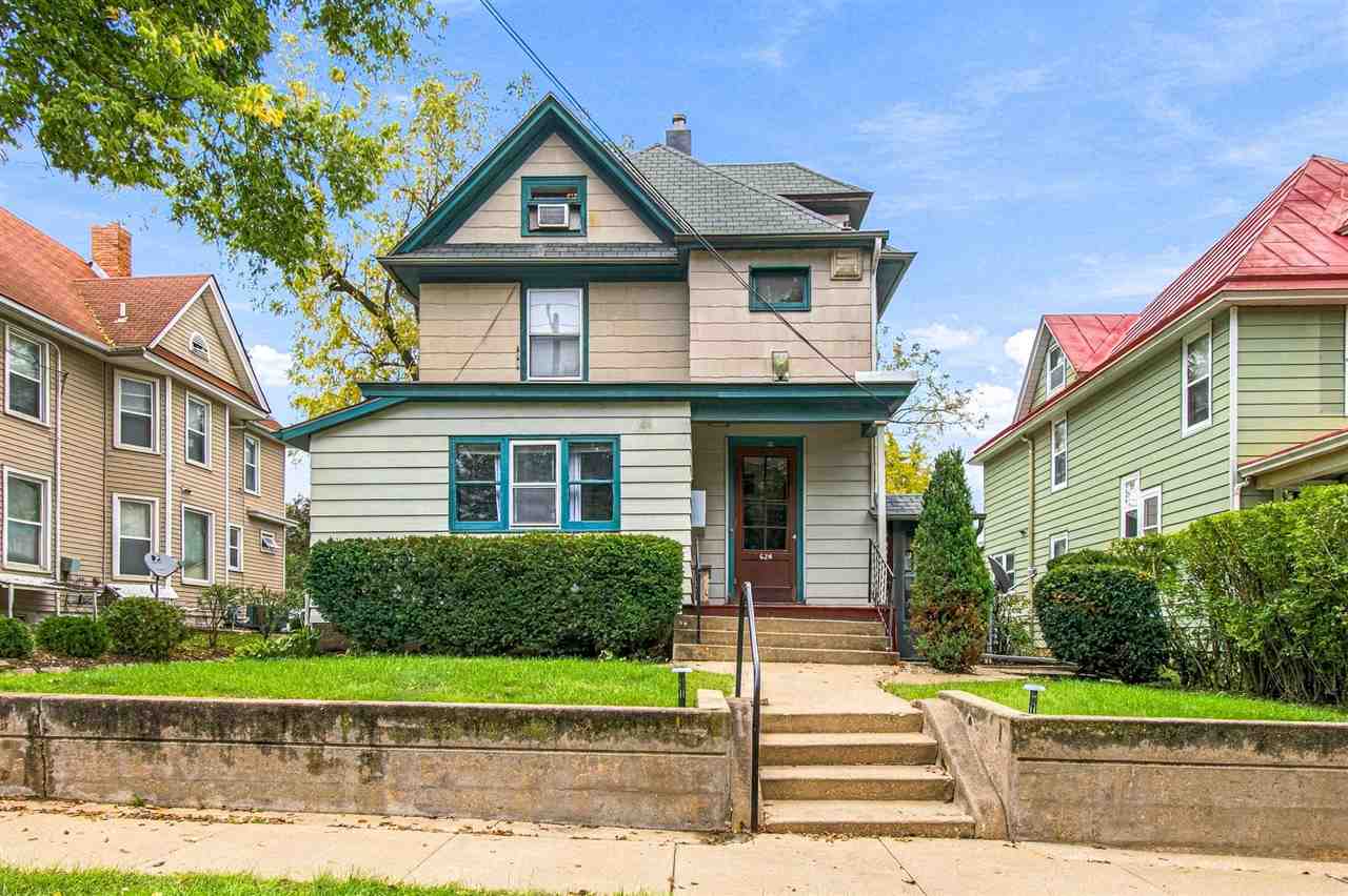 624 N Linn Street Iowa City IA 52245