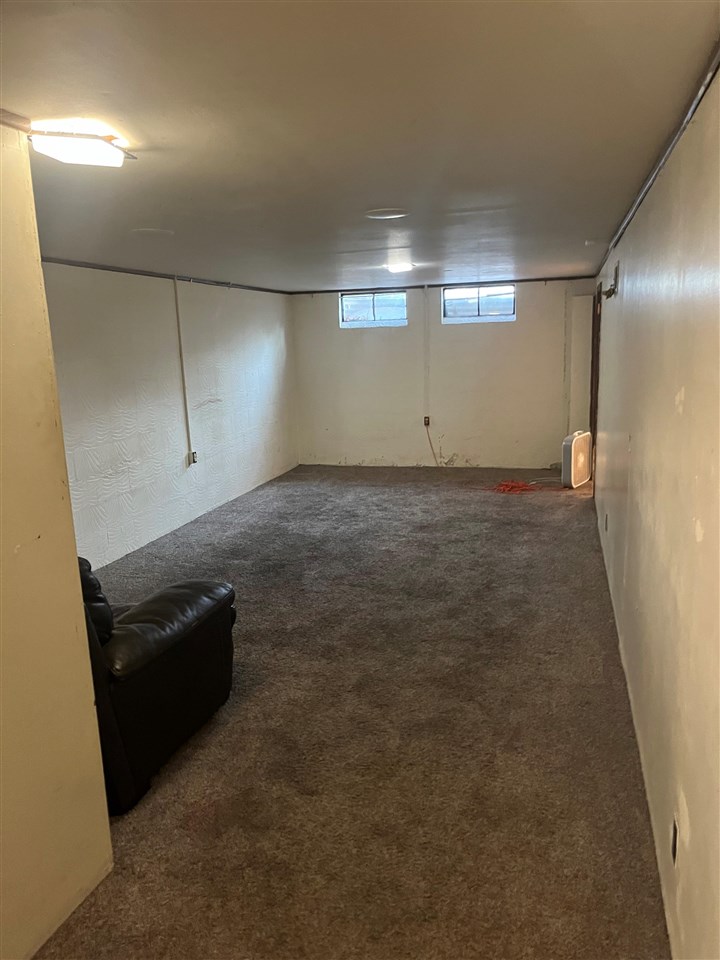 628/630 Sunset Street Iowa City IA 52246
