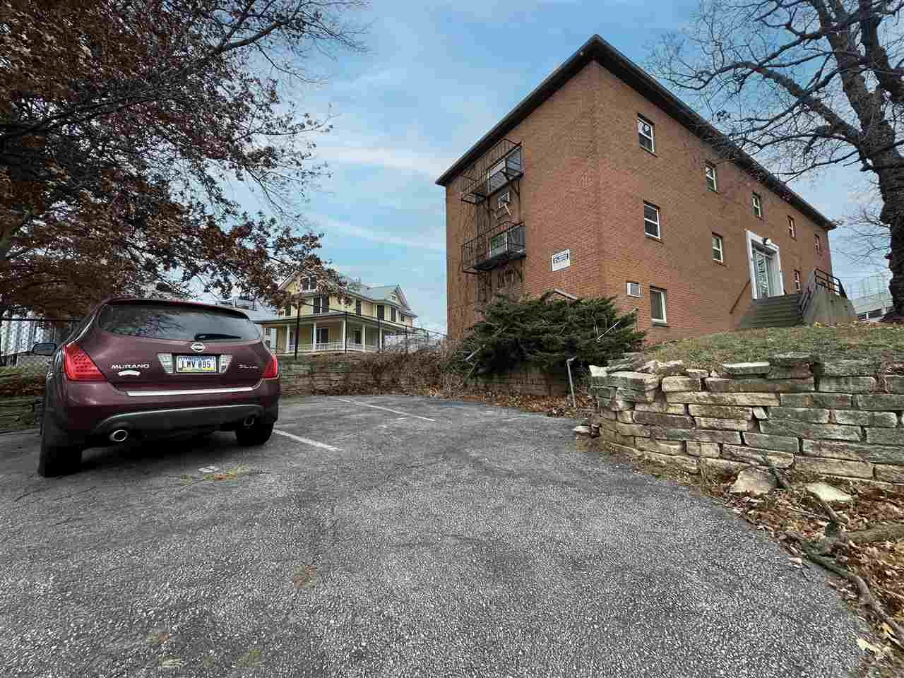 5 Woolf Avenue Iowa City IA 52240