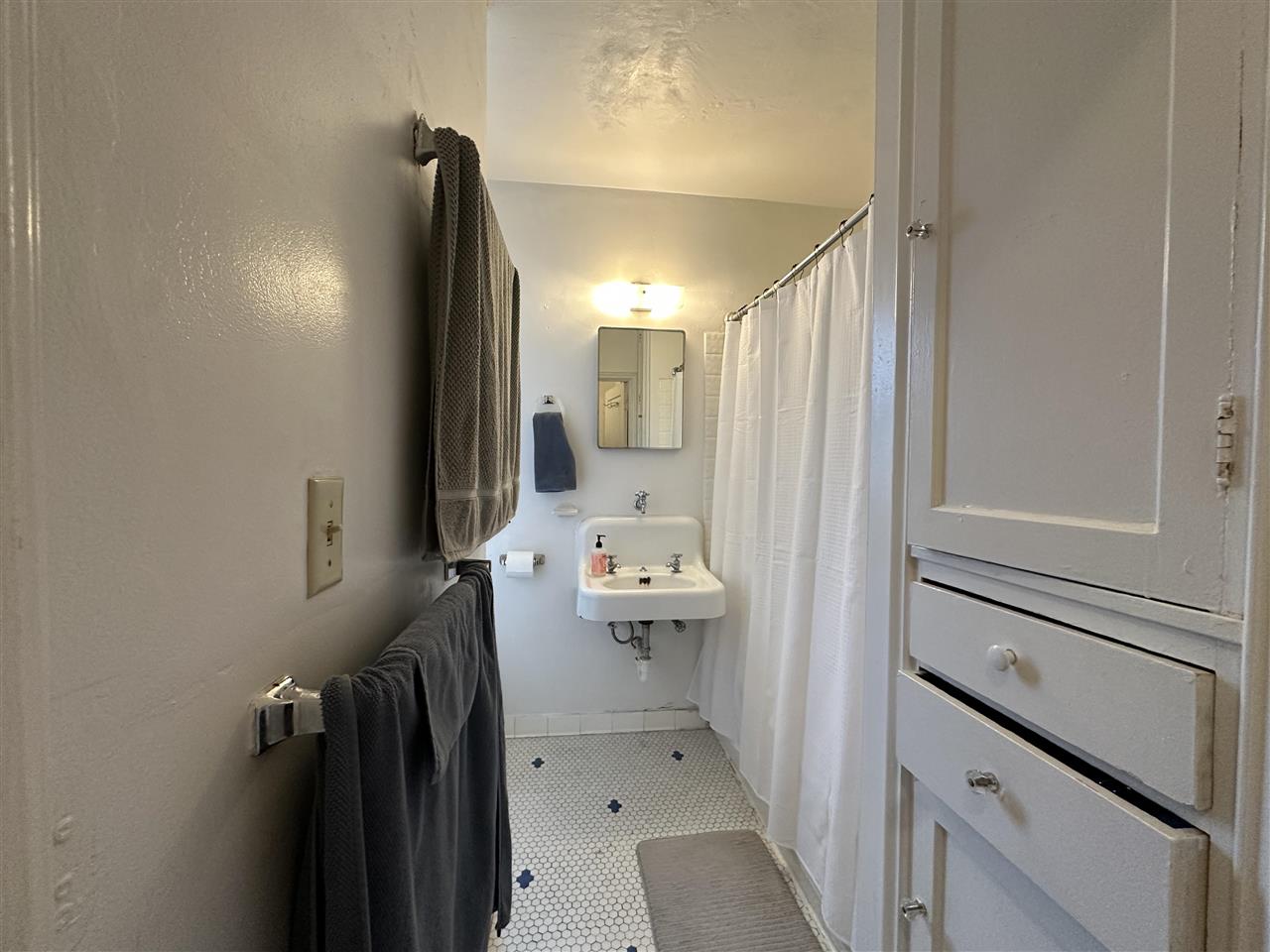 5 Woolf Avenue Iowa City IA 52240