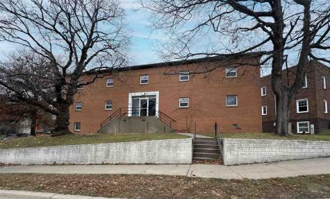 5 Woolf Avenue Iowa City IA 52240