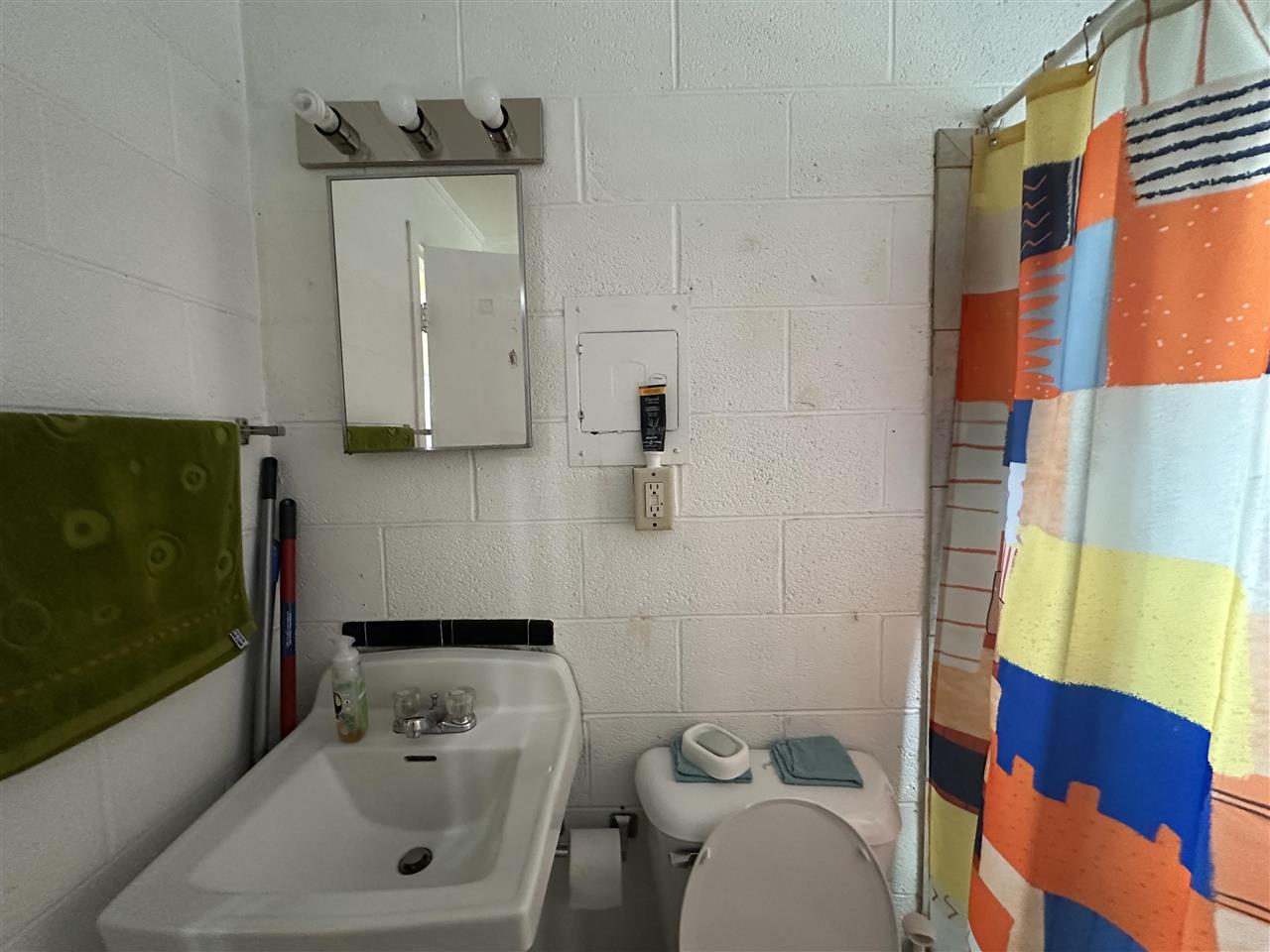 5 Woolf Avenue Iowa City IA 52240