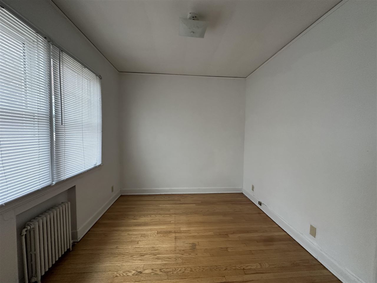 5 Woolf Avenue Iowa City IA 52240