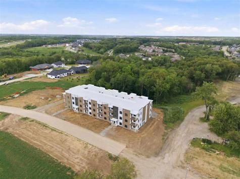 4428 Deer Creek Road Iowa City IA 52246