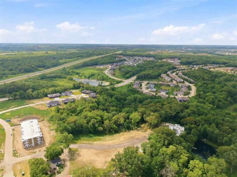 4428 Deer Creek Road Iowa City IA 52246