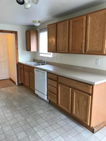 18 N Dodge Street Iowa City IA 52245