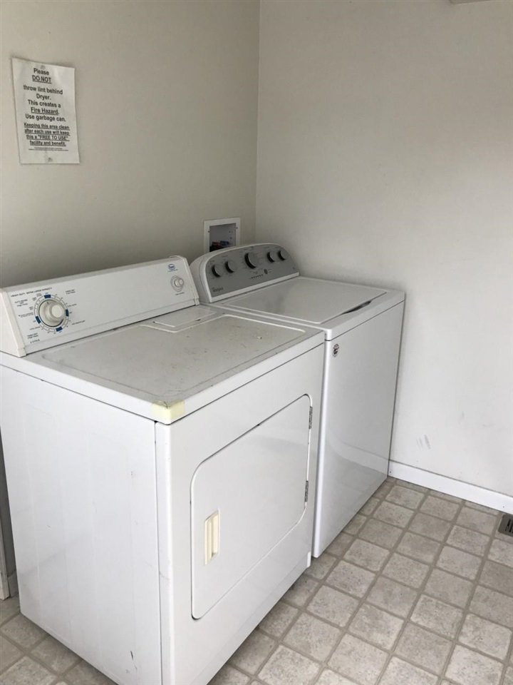 18 N Dodge Street Iowa City IA 52245