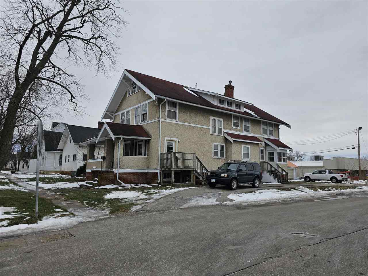 320 N Jefferson Street Sigourney IA 52591