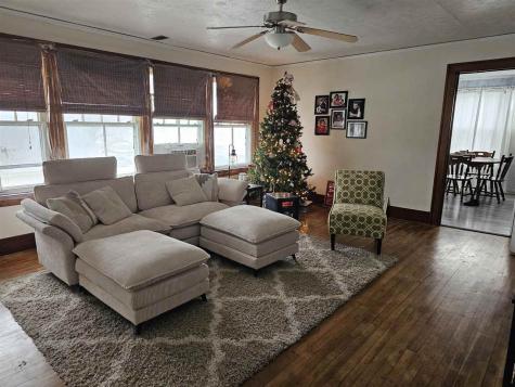 320 N Jefferson Street Sigourney IA 52591