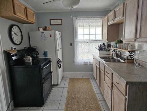320 N Jefferson Street Sigourney IA 52591