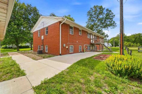 327 Ash Street Columbus Junction IA 52738