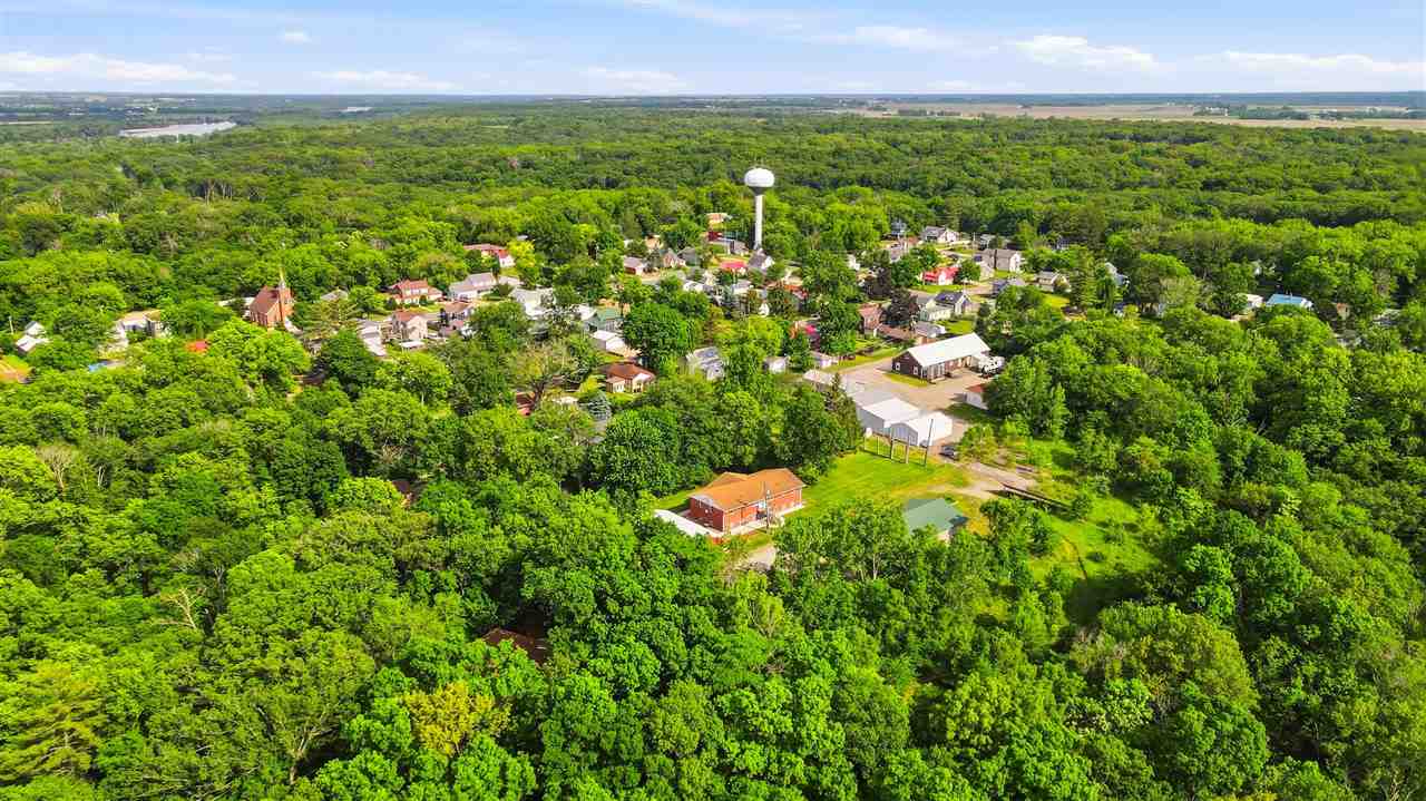 327 Ash Street Columbus Junction IA 52738