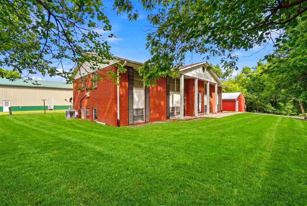 327 Ash Street Columbus Junction IA 52738
