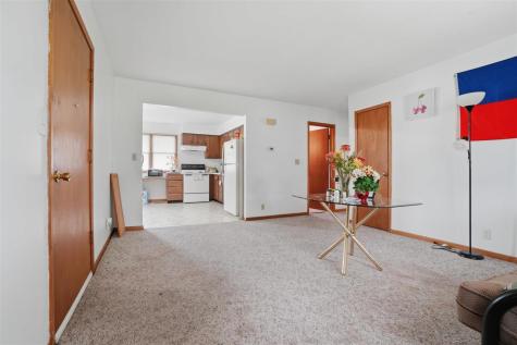 327 Ash Street Columbus Junction IA 52738