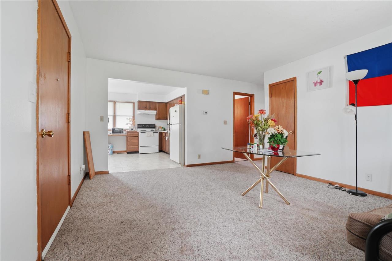 327 Ash Street Columbus Junction IA 52738