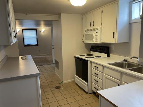 1315 Oakcrest Street Iowa City IA 52246