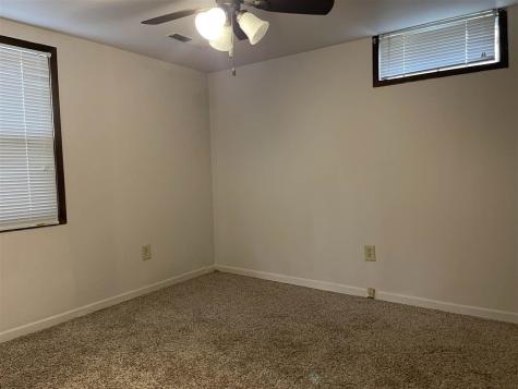 1315 Oakcrest Street Iowa City IA 52246