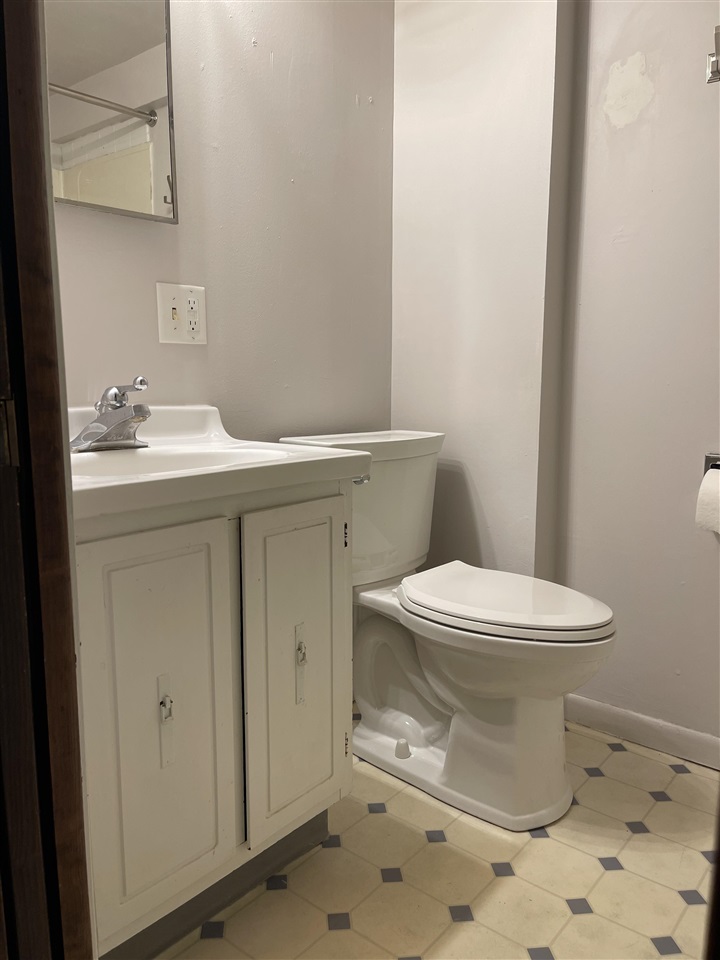 1315 Oakcrest Street Iowa City IA 52246