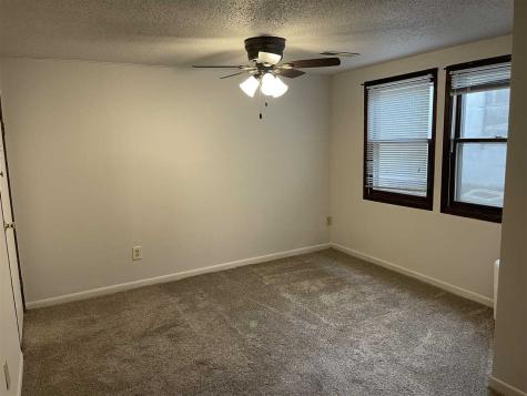 1315 Oakcrest Street Iowa City IA 52246