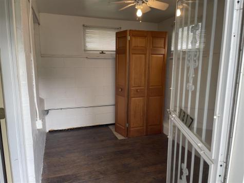 1315 Oakcrest Street Iowa City IA 52246