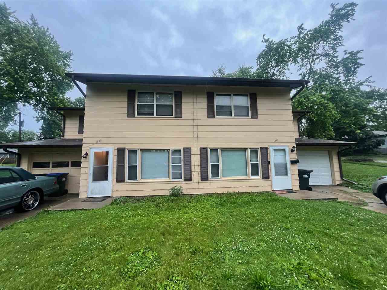 1303-1305 Tracy Lane Iowa City IA 52240
